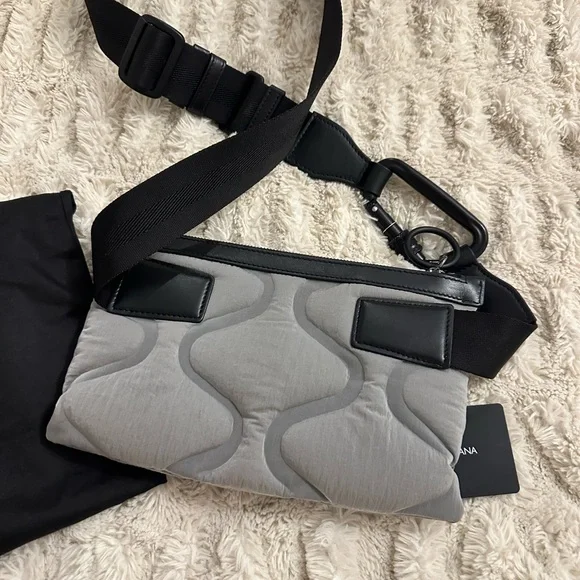 Dolce & Gabbana Gray Belt Bag - Picture 3 of 6